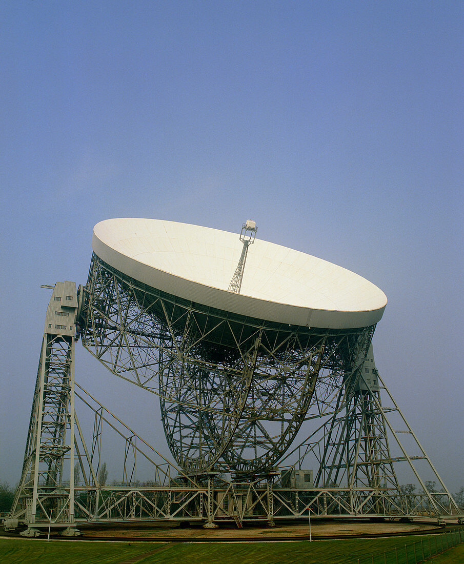 View of the Mark 1A radio telescope,Jodrell Bank