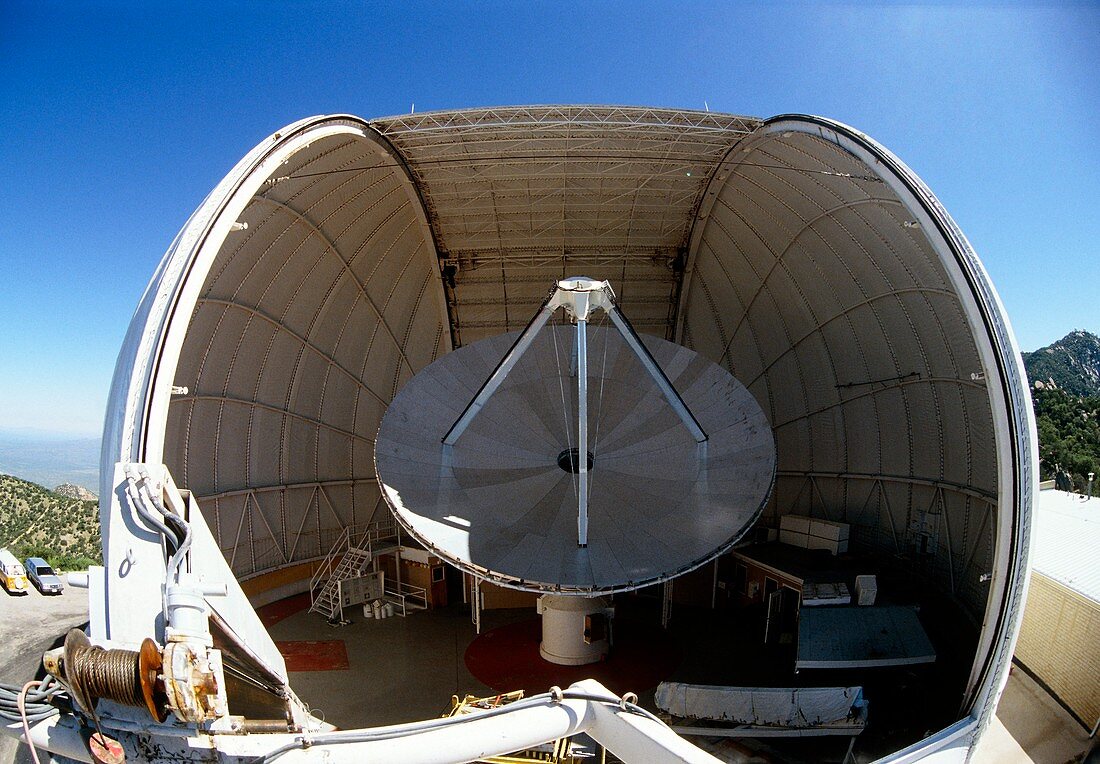 Millimetre wave radio telescope at Kitt Peak