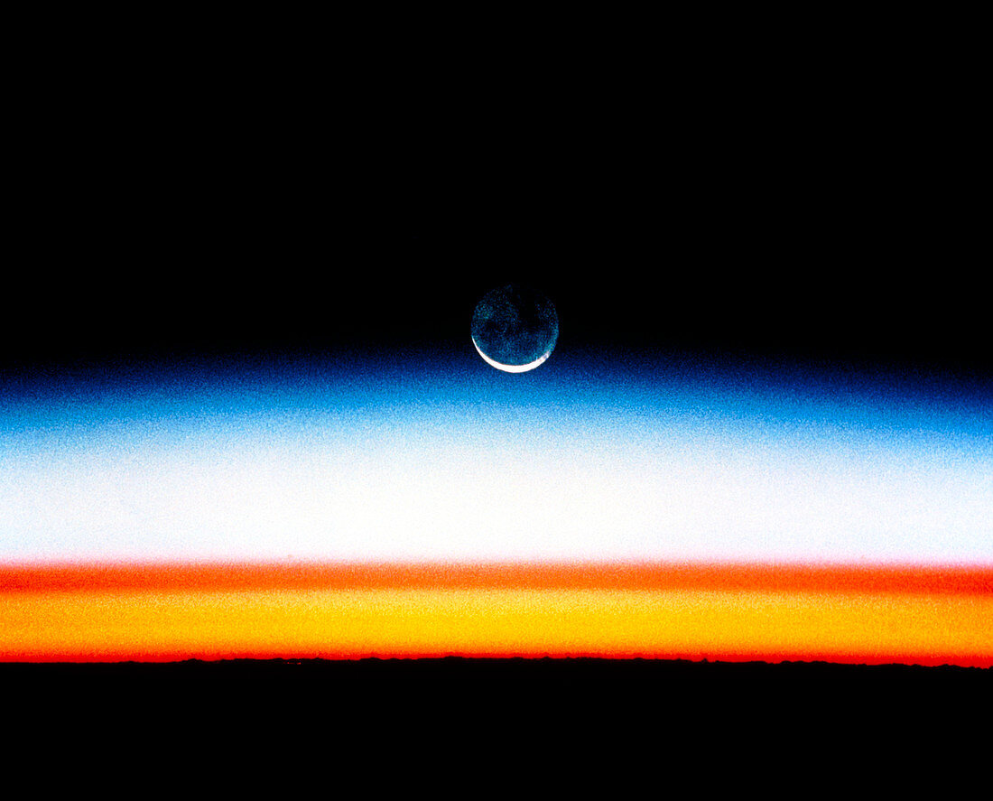 Moonrise before sunrise from orbit,STS-52