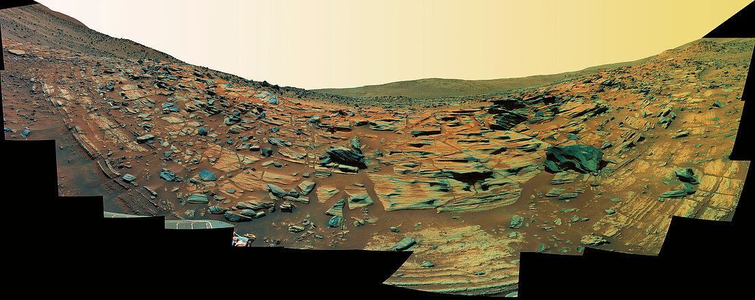 Martian rocks,false-colour panorama
