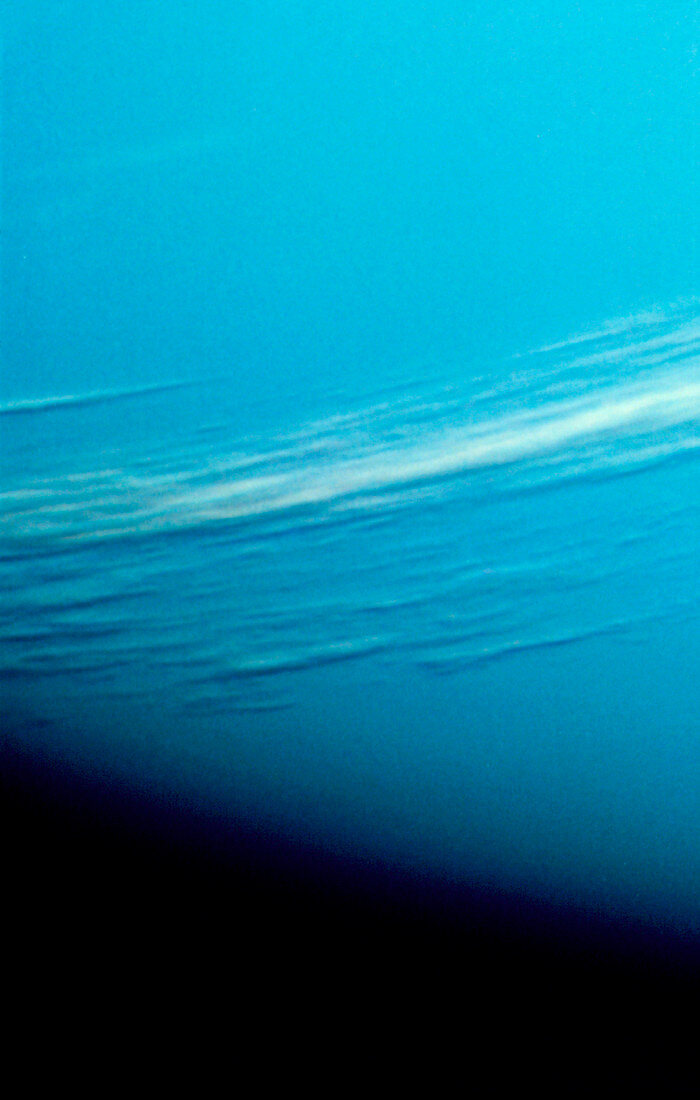 Voyager 2 image of cirrus clouds