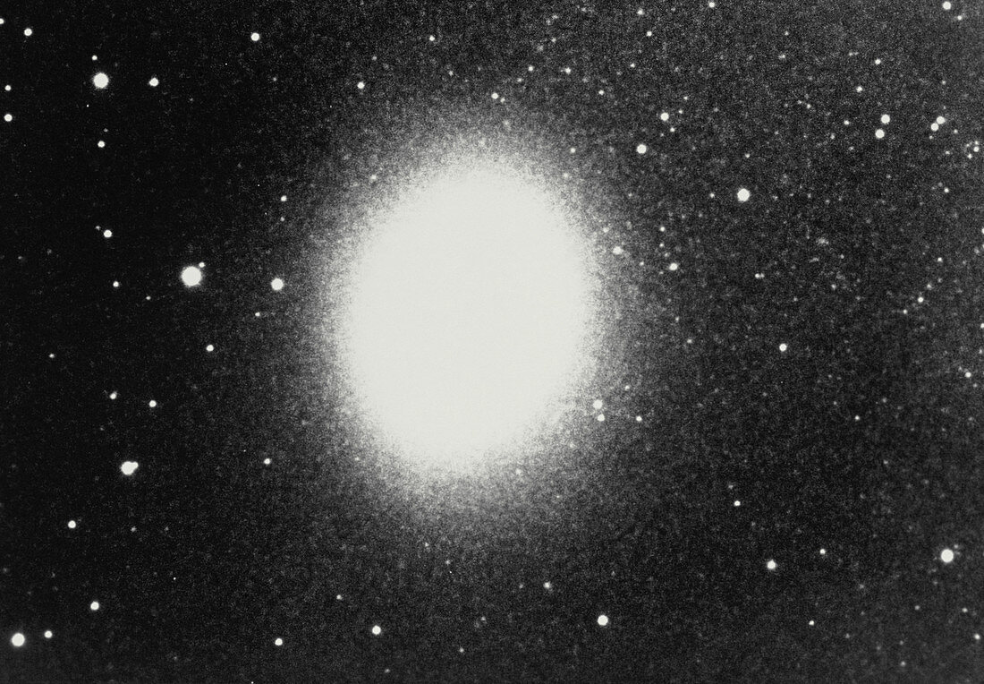 Optical photo of dwarf elliptical galaxy M32
