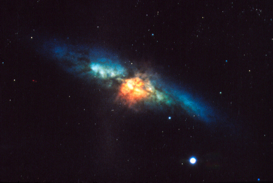 Optical photograph of the galaxy M82