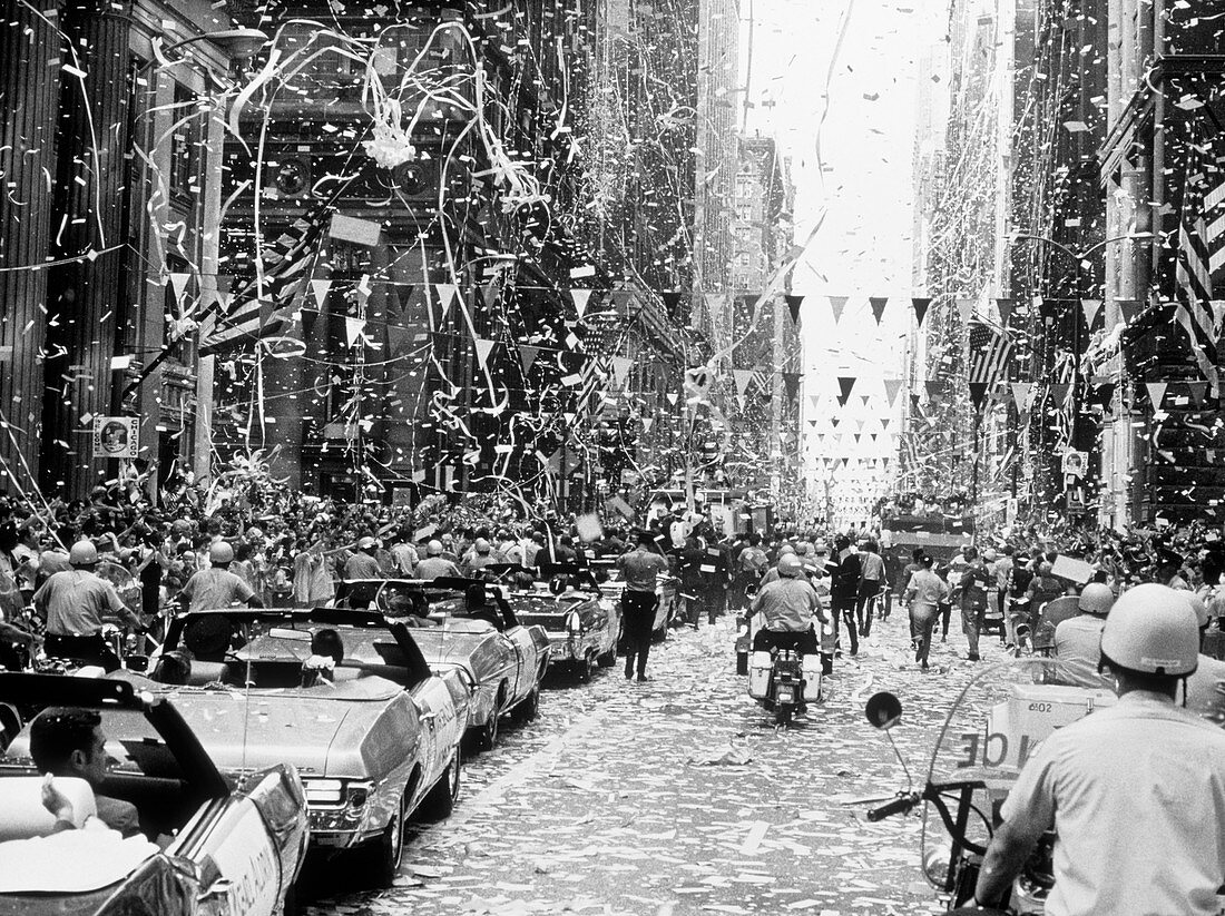 Apollo 11 astronauts in Chicago welcome parade