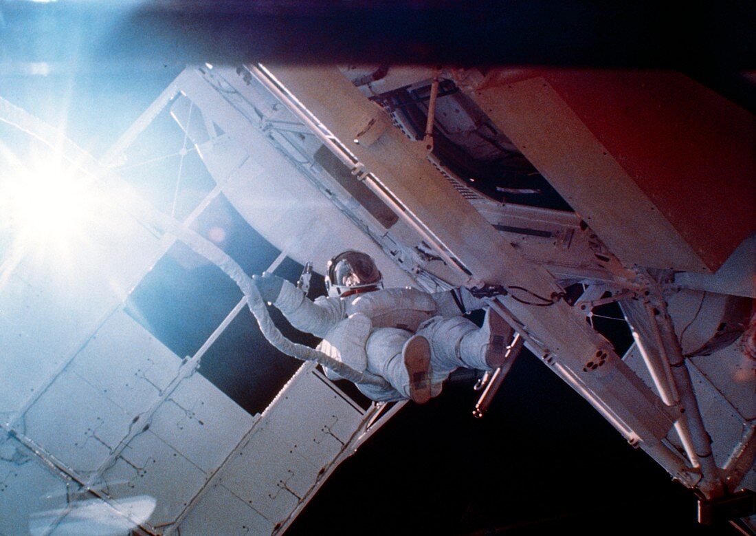 Space walk outside Skylab 3