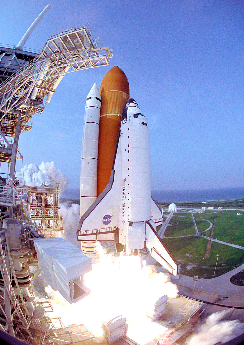 STS-118 launch,Space Shuttle Endeavour