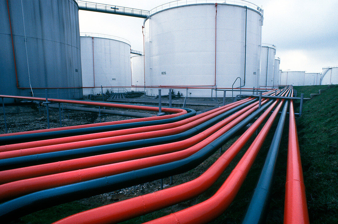 Pipes and storage tanks