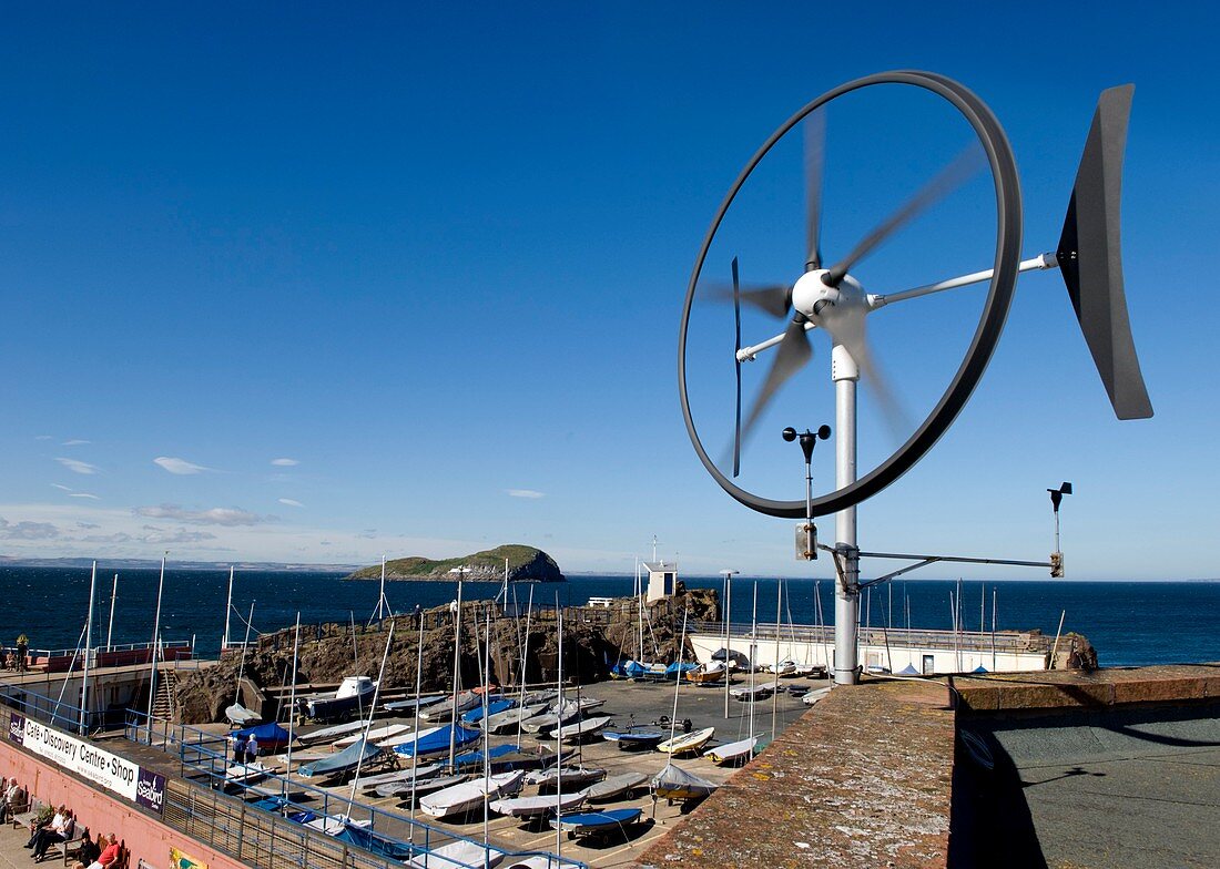 Rooftop wind energy system