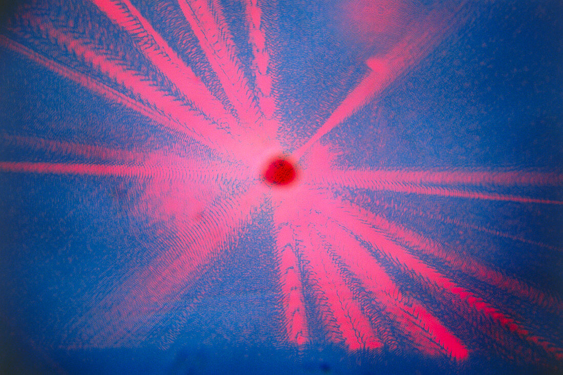 Diffraction patterns from a helium-neon laser