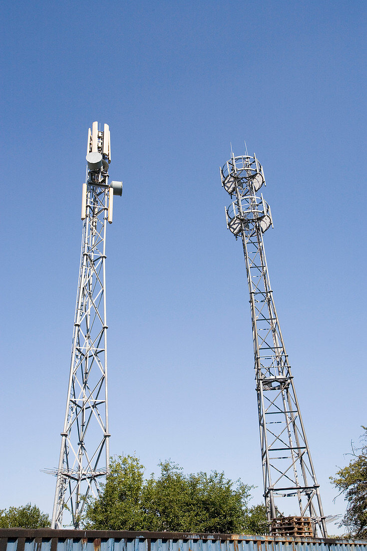 Mobile telephone masts