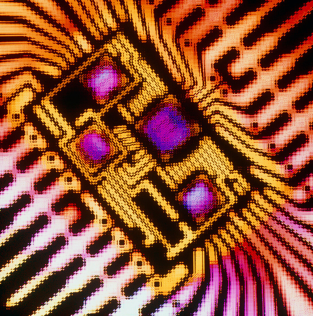 Enhanced macrophoto of a hybrid integrated circuit