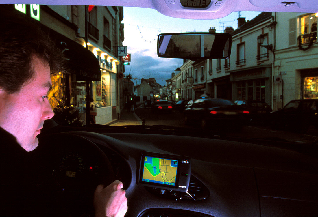 Car navigation system