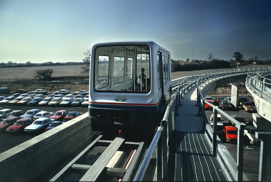 Maglev railcar on elevated track