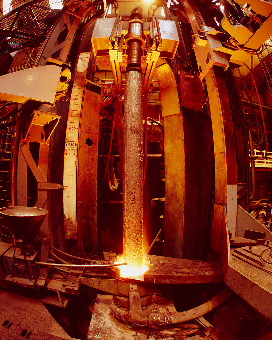 Electric arc method of crude steel production