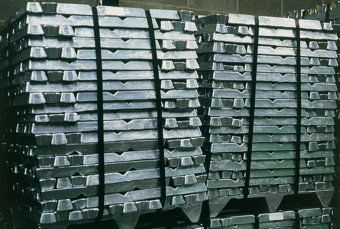 Stacks of ingots of recycled aluminium