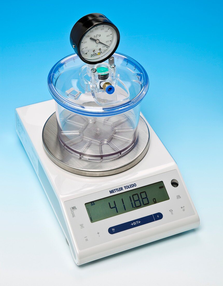 Weighing air,start of experiment