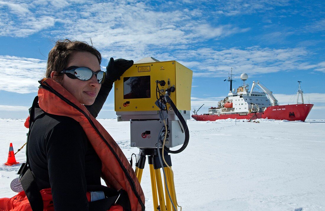 Antarctic research expedition