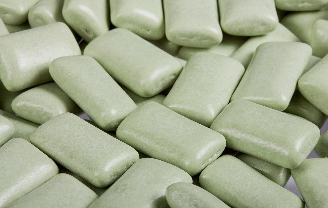 Microalgae chewing gum