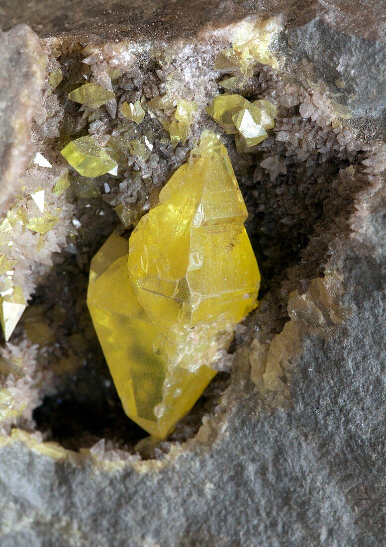 Sulphur crystal
