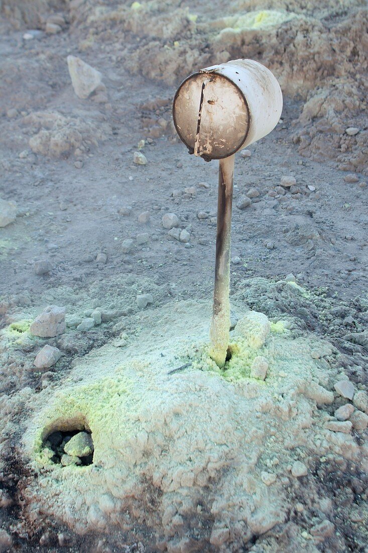 Seismic measuring device,Nisyros volcano