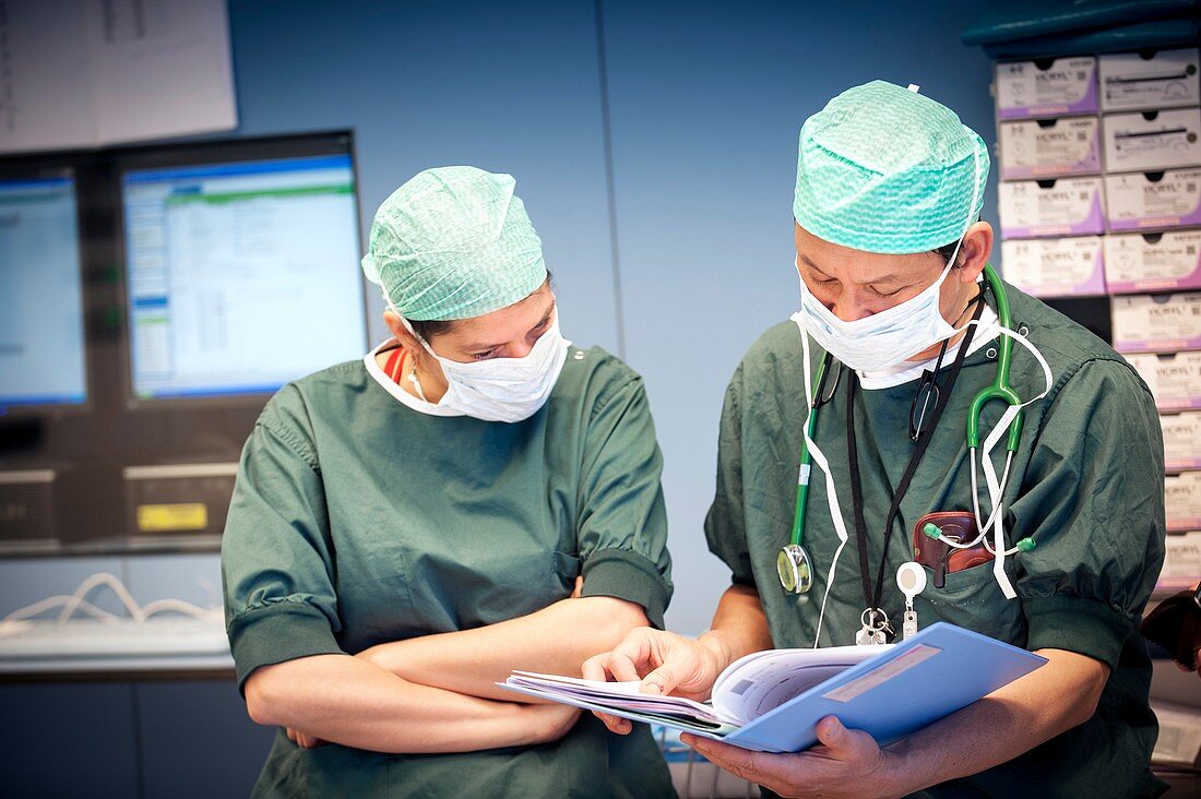 Anaesthetists preparing for surgery