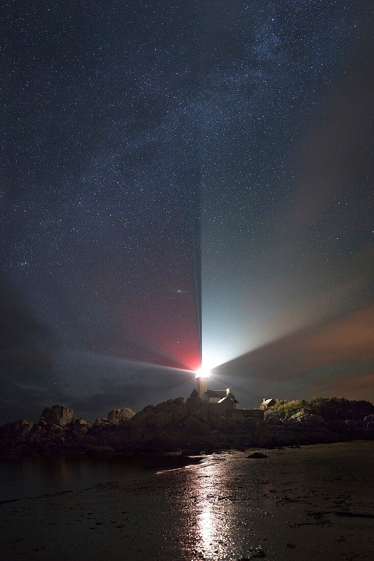 Lighthouse under the Milky Way