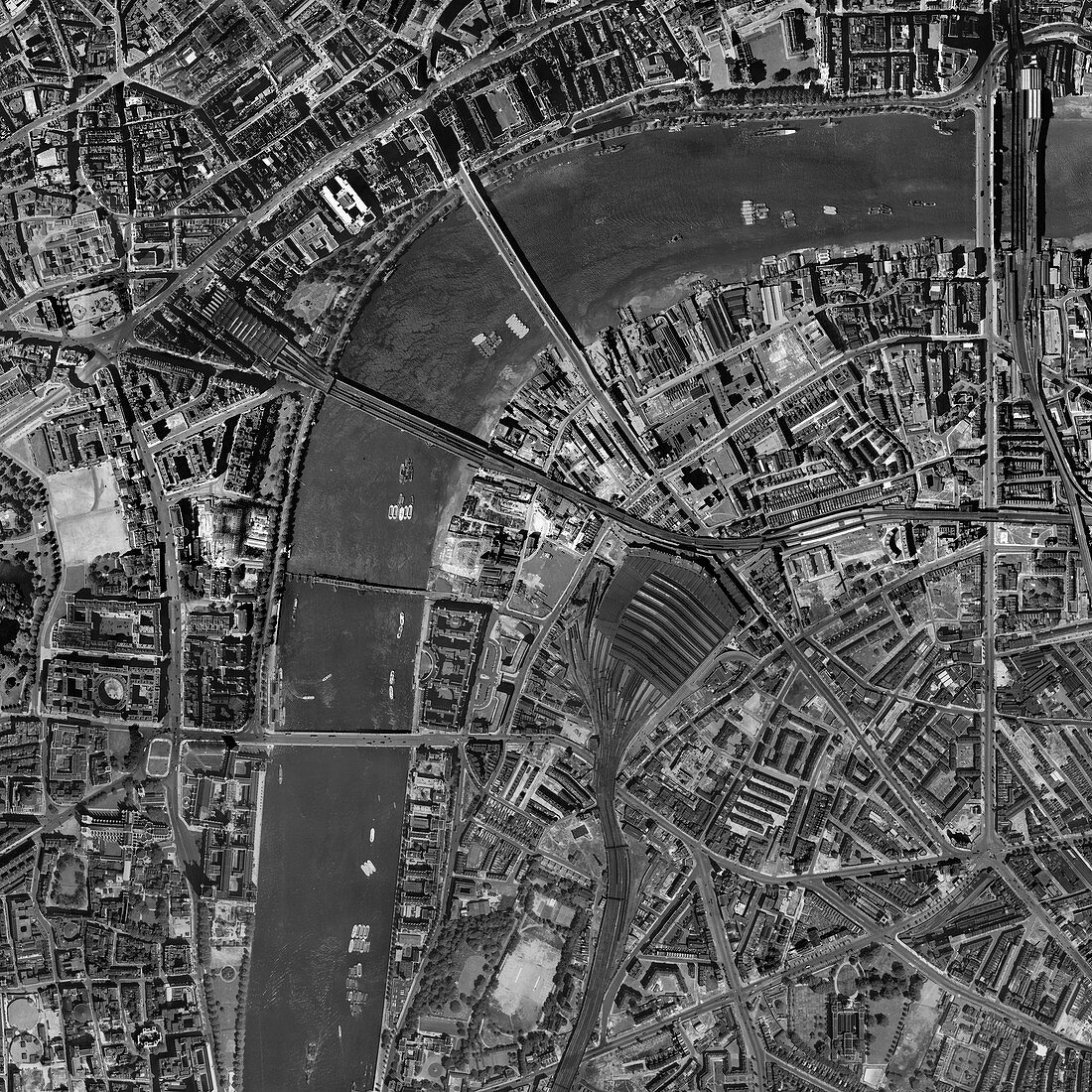Waterloo Station,historical aerial