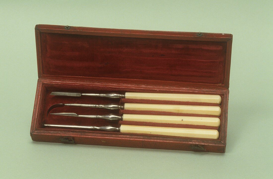 Dental hygiene set,circa 1821