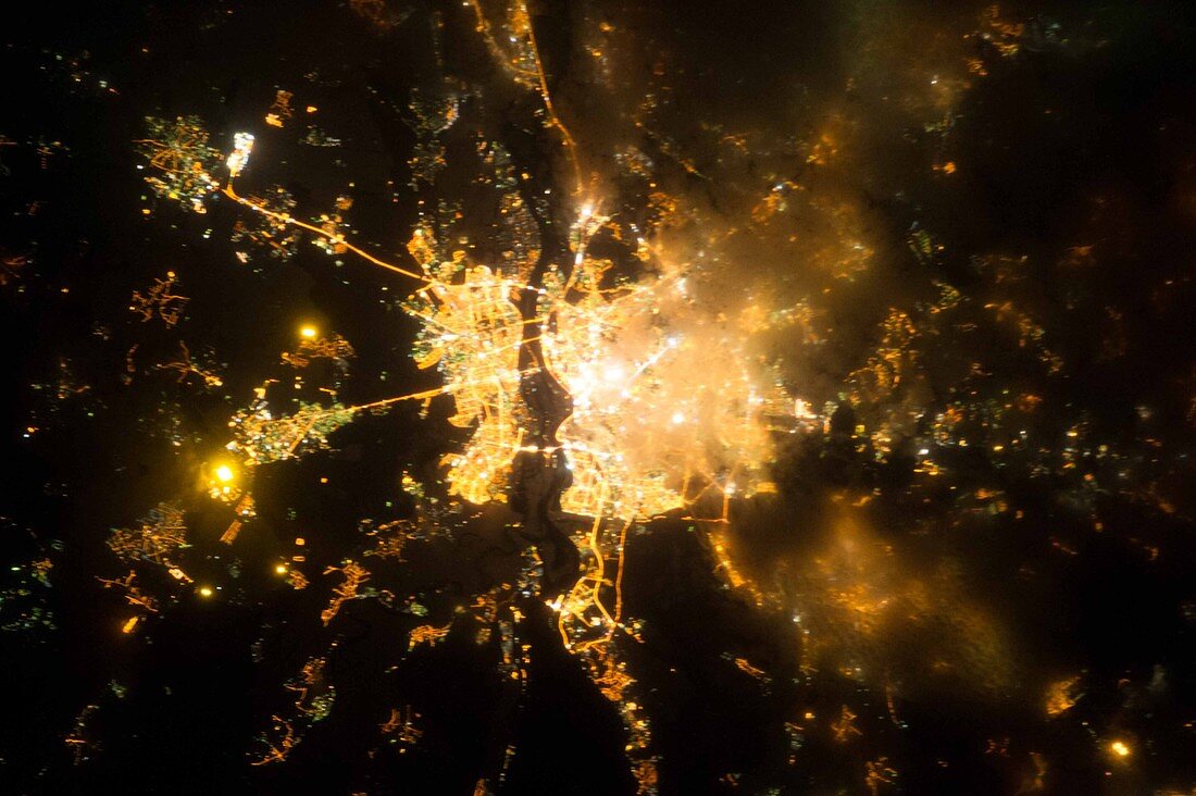 Kiev at night,ISS image