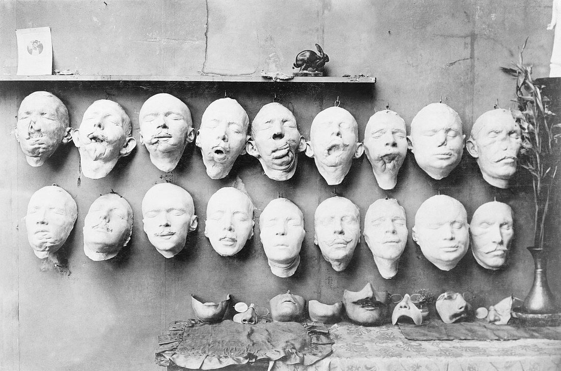Prosthetic masks casts,World War I