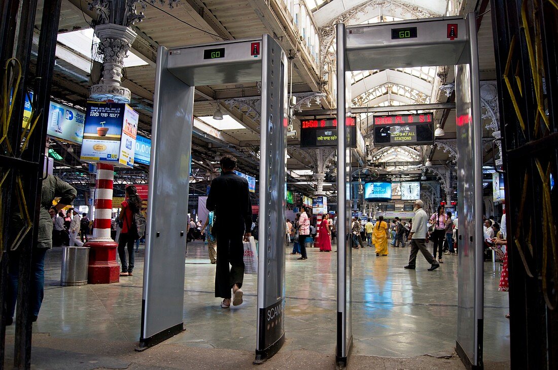 Security scanners at Mumbai station