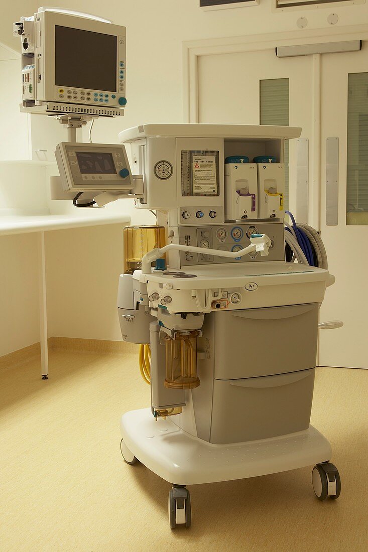 Maternity ward equipment
