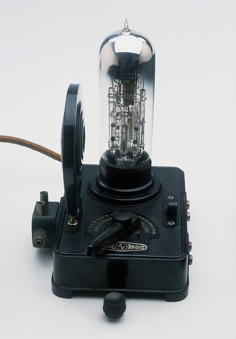 Model of vacuum tube