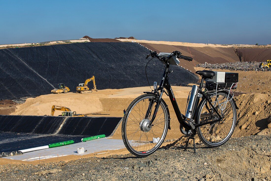 Hydrogen-powered bicycle