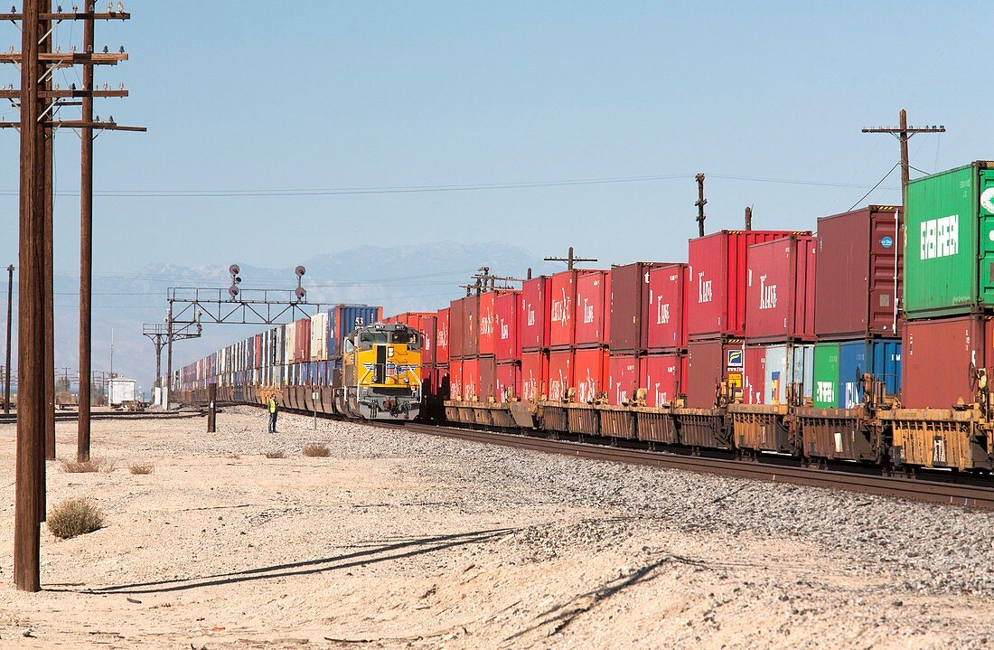 Cargo container trains