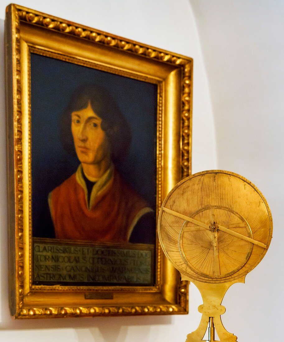Astrolabe and portrait of Copernicus