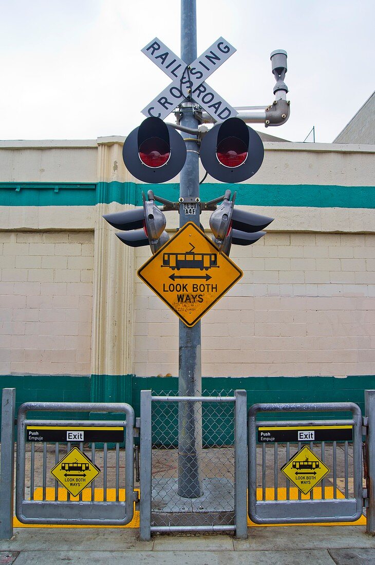 Railway crossing in downtown Los Angeles