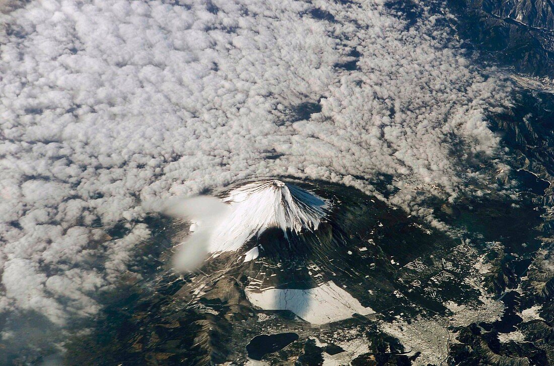 Mount Fuji,astronaut image