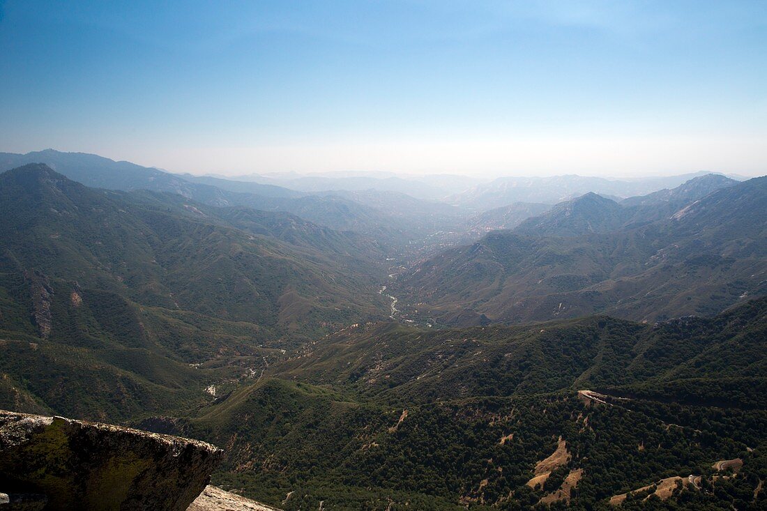 Air pollution over Sequoia National Park