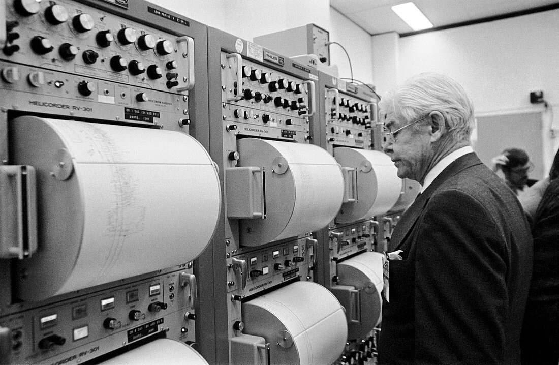 Apollo 17 seismograph readings,1972
