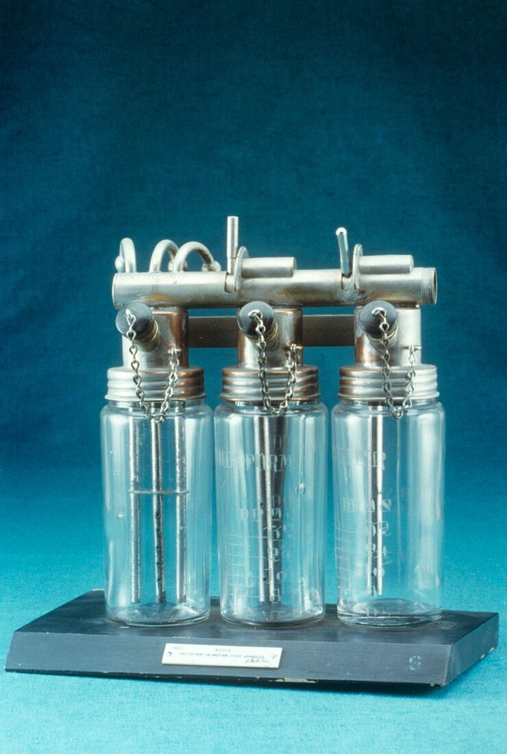 Boyle anaesthetic apparatus,1927