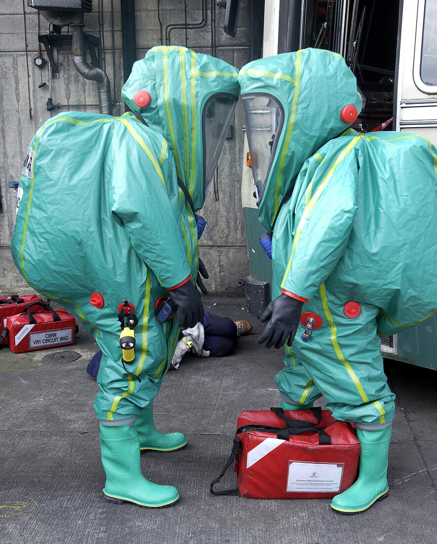 Emergency ventilation,protective suits