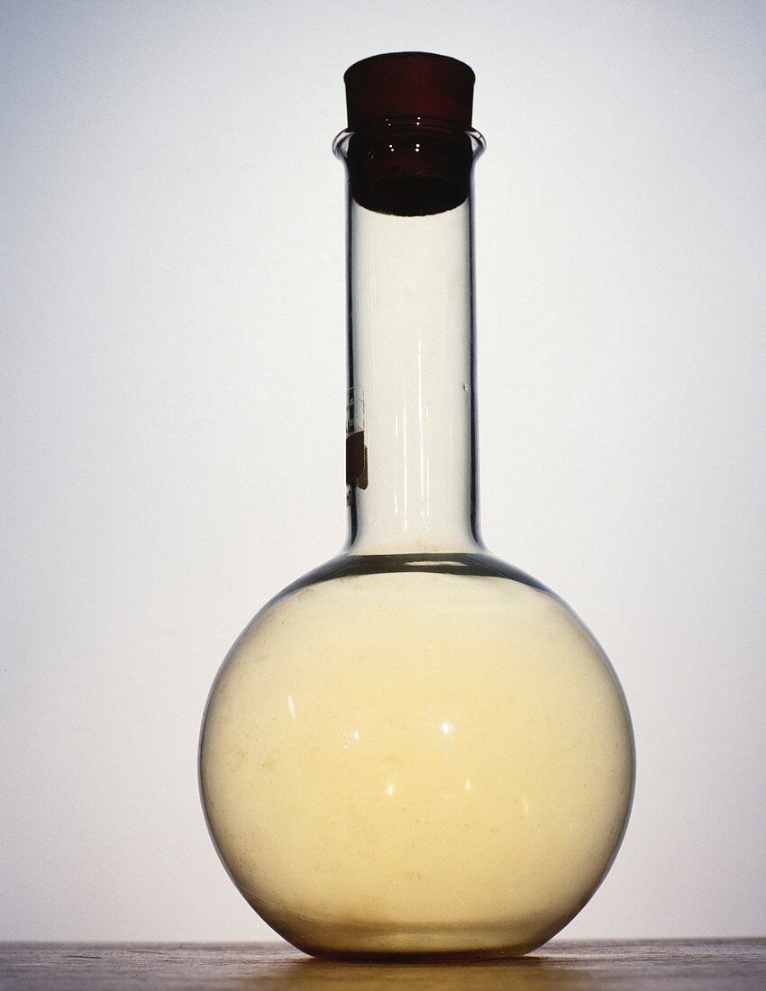 Flask containing chlorine