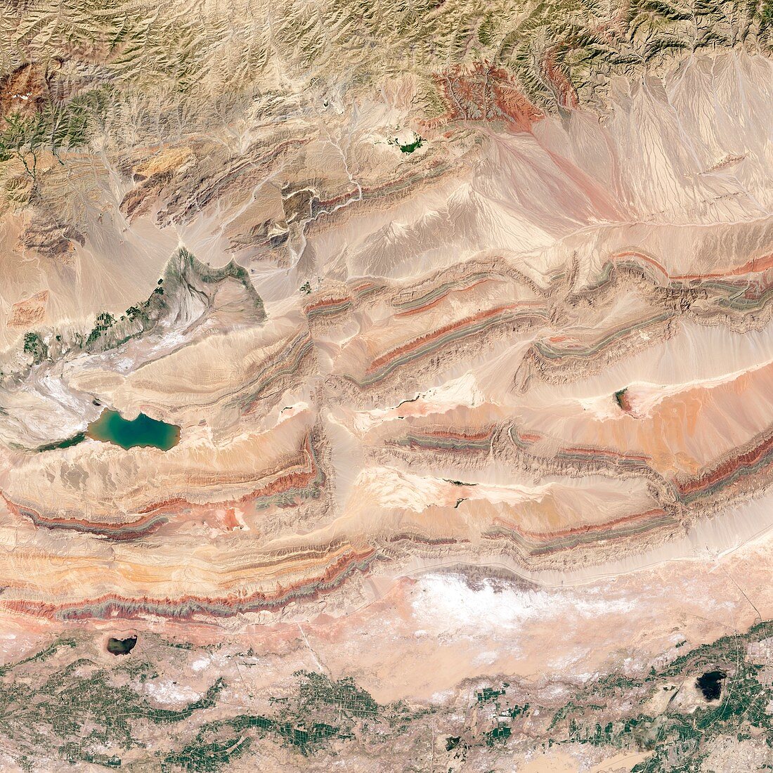 Keping Shan thrust belt,satellite image