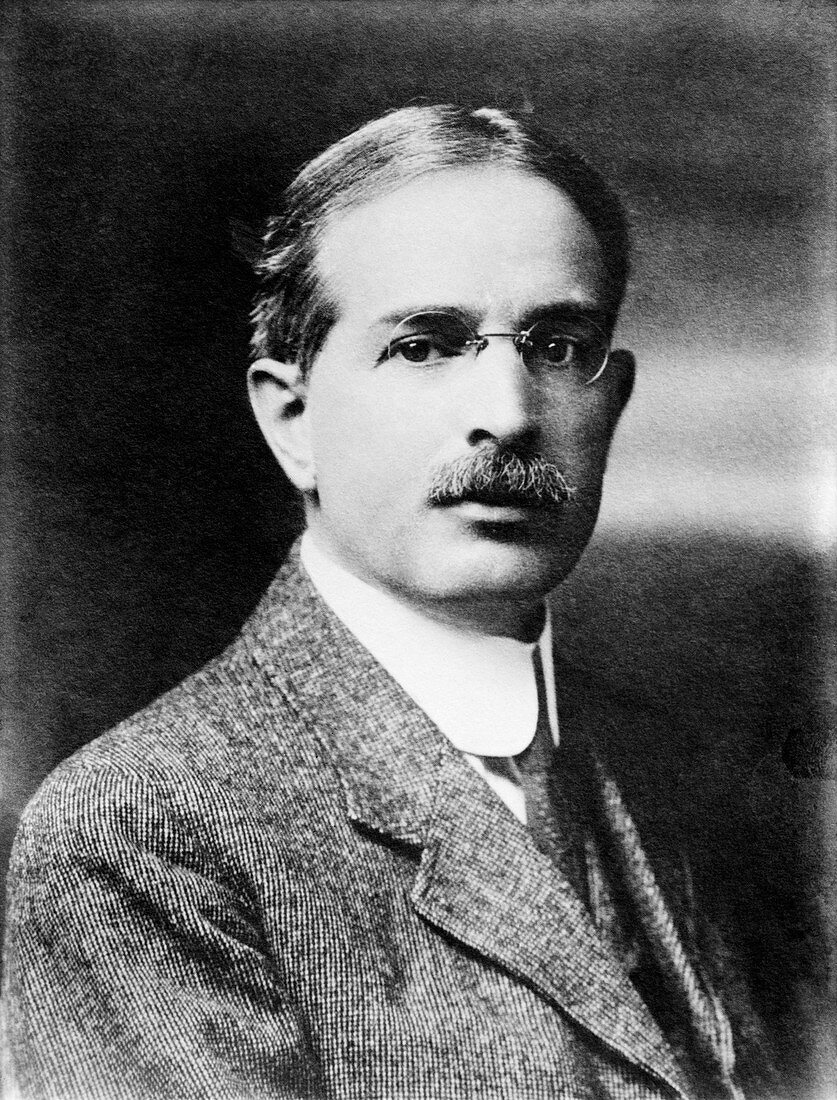 Theodore William Richards,US chemist