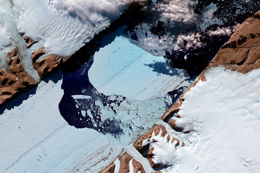 Ice island from Petermann Glacier,2012