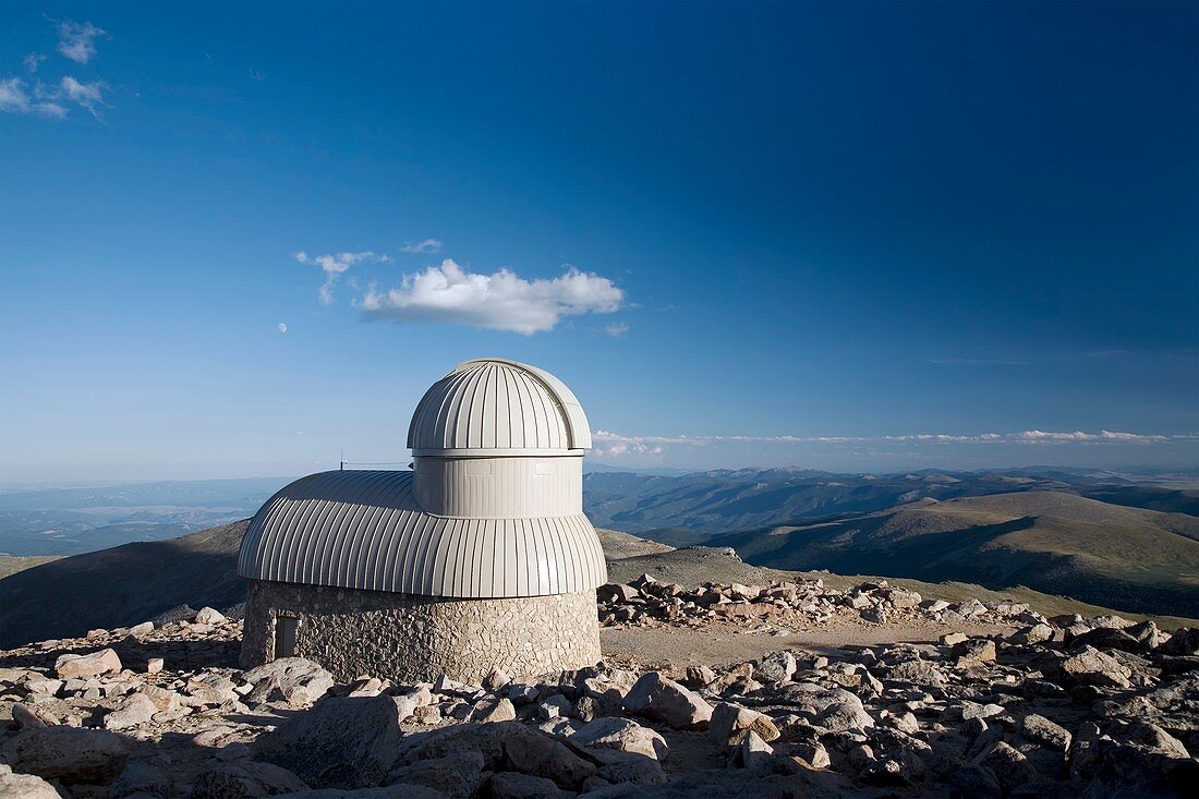 Meyer-Womble Observatory,USA