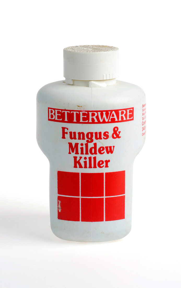 Mould and mildew remover
