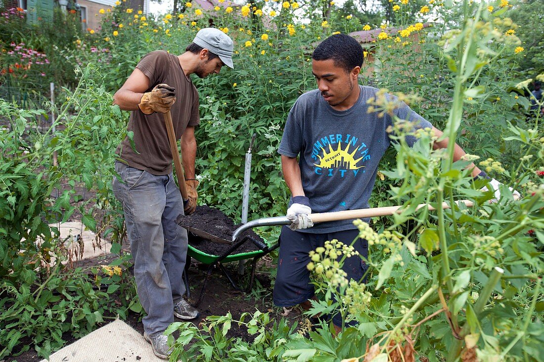 Community garden volunteers
