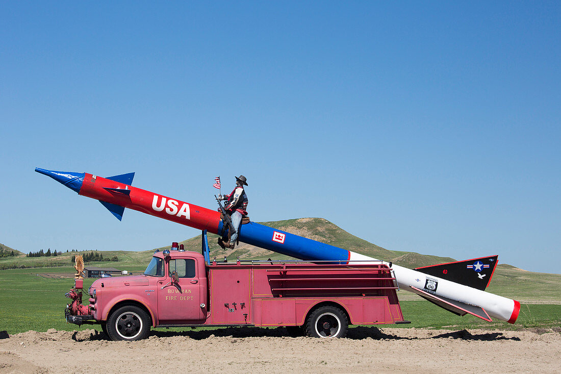 Missile on a fire truck,USA